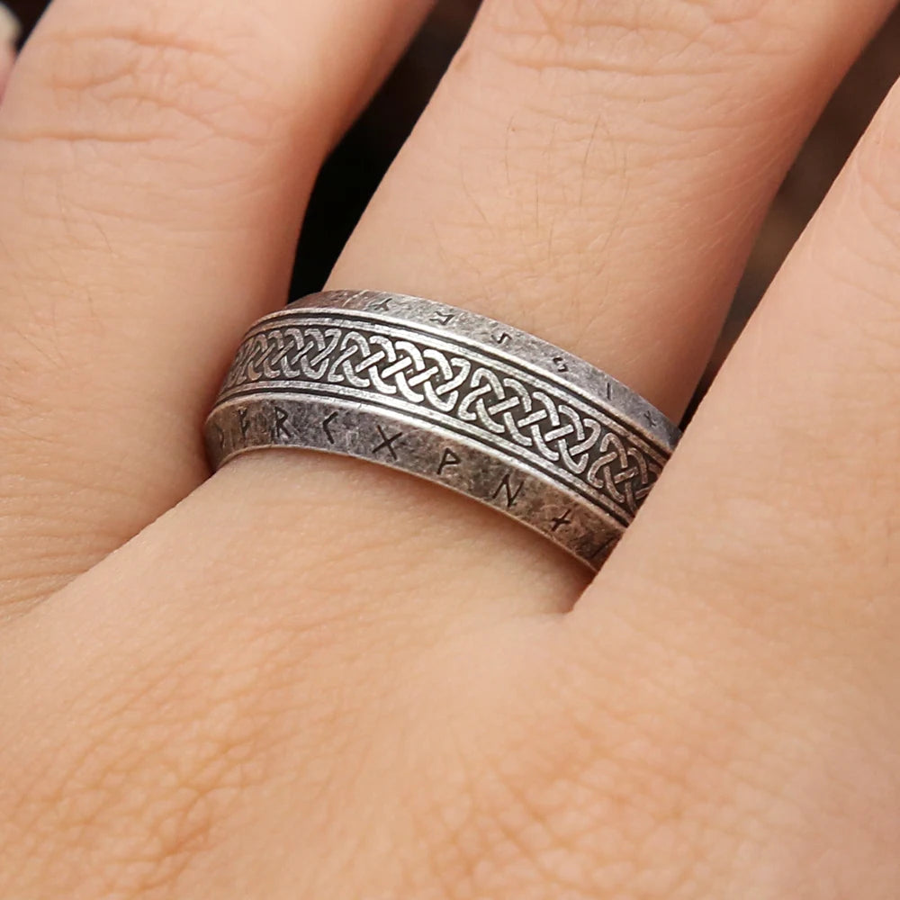 Fashion Vintage Simple Viking Rune Ring for Men Women